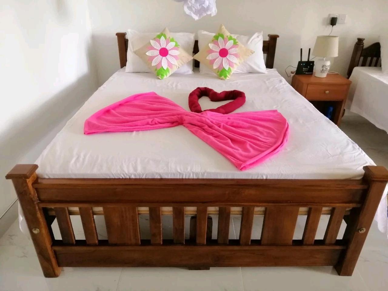 Rose Dale Homestay Елла Екстер'єр фото